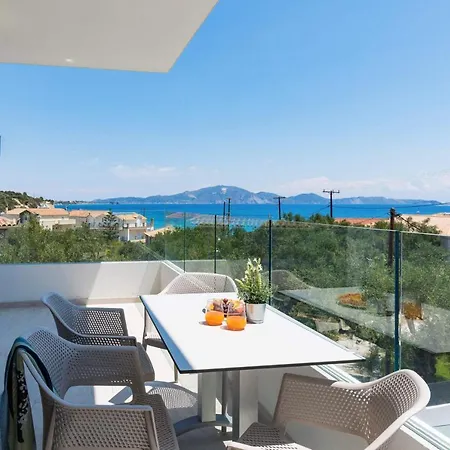 Villa Bougainvillea Boutique 2 By *