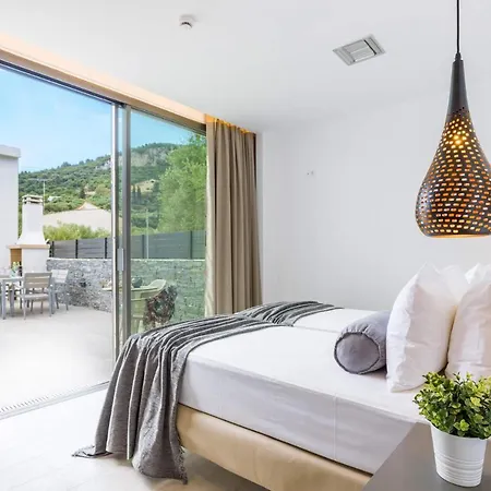 Villa Bougainvillea Boutique 2 By *